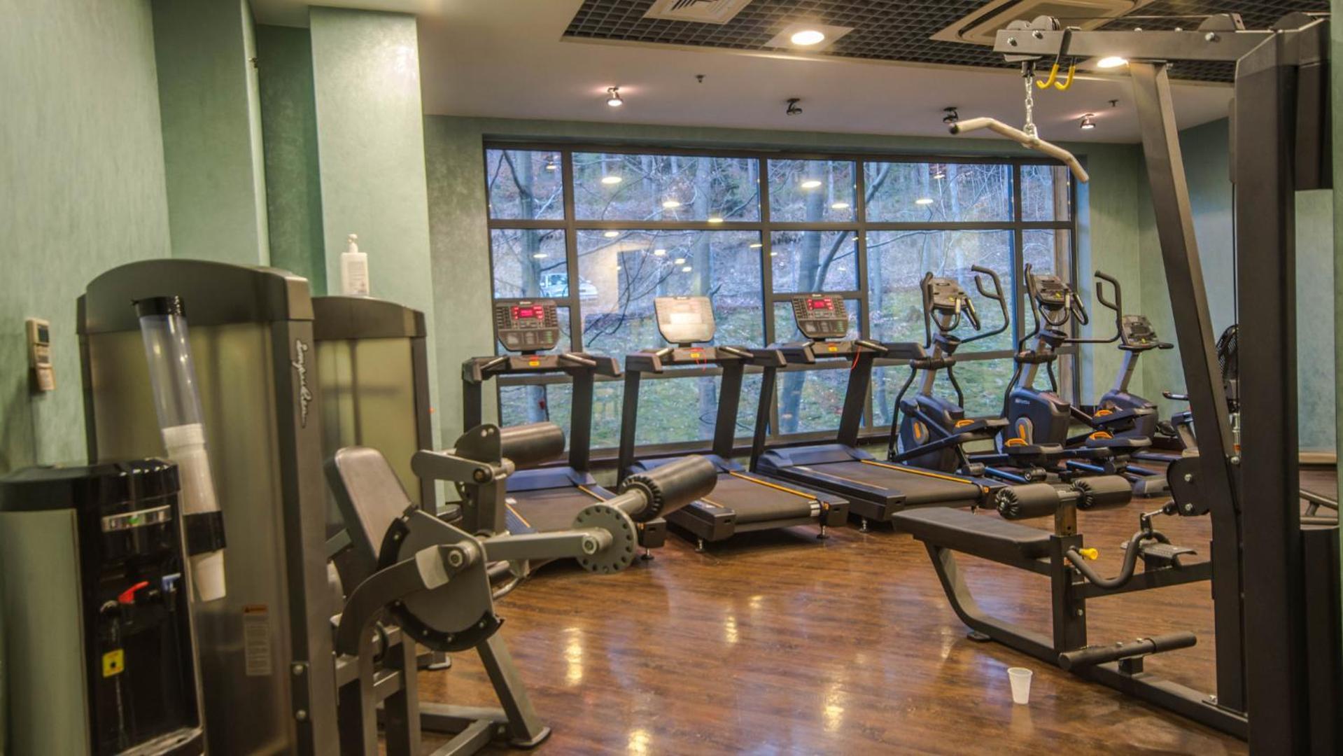 Hotel Czarny Potok Resort Spa & Conference 크리니차 즈드로이 외부 사진