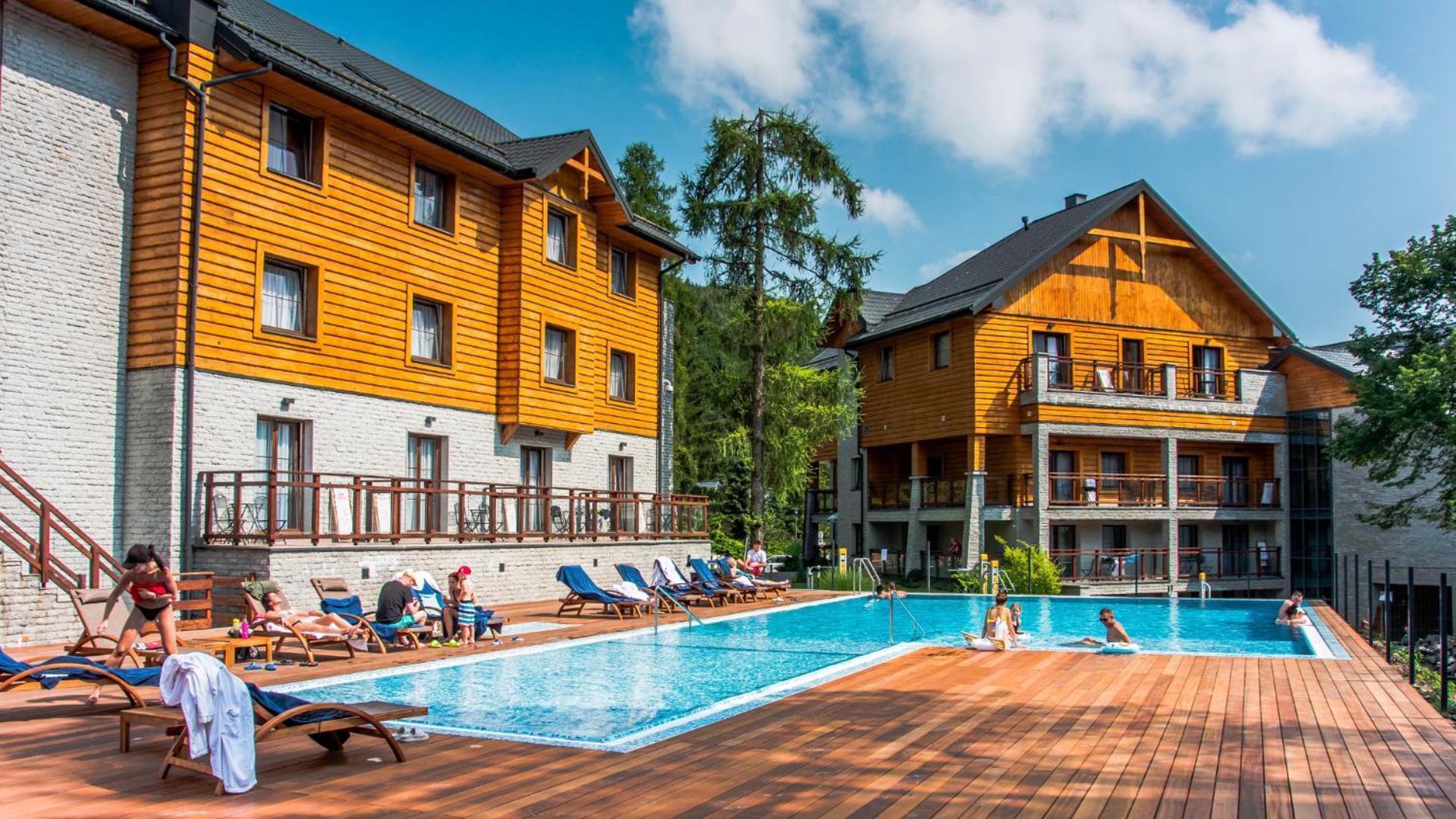 Hotel Czarny Potok Resort Spa & Conference 크리니차 즈드로이 외부 사진