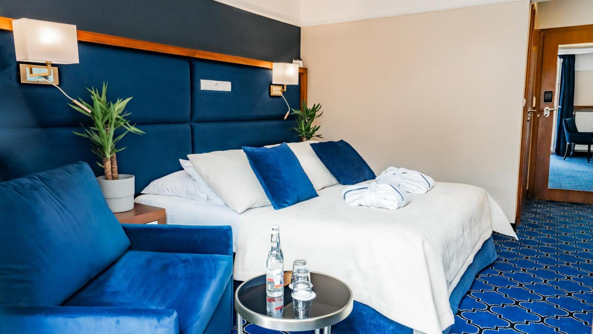 Hotel Czarny Potok Resort Spa & Conference 크리니차 즈드로이 외부 사진