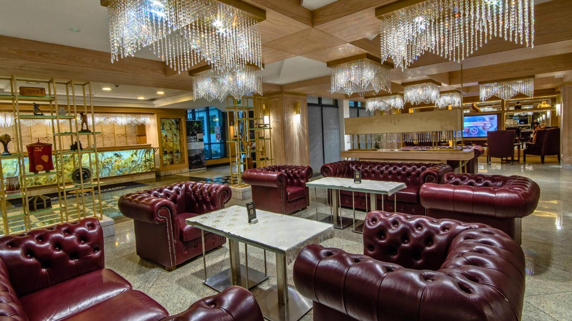 Hotel Czarny Potok Resort Spa & Conference 크리니차 즈드로이 외부 사진