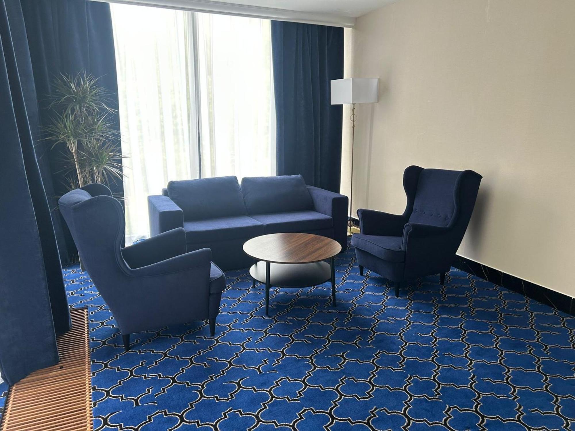 Hotel Czarny Potok Resort Spa & Conference 크리니차 즈드로이 외부 사진